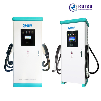 CCS2/GBT と防水する 1 つの Ip54 の DC の速い 180kw EV の充電器 Ocpp すべて